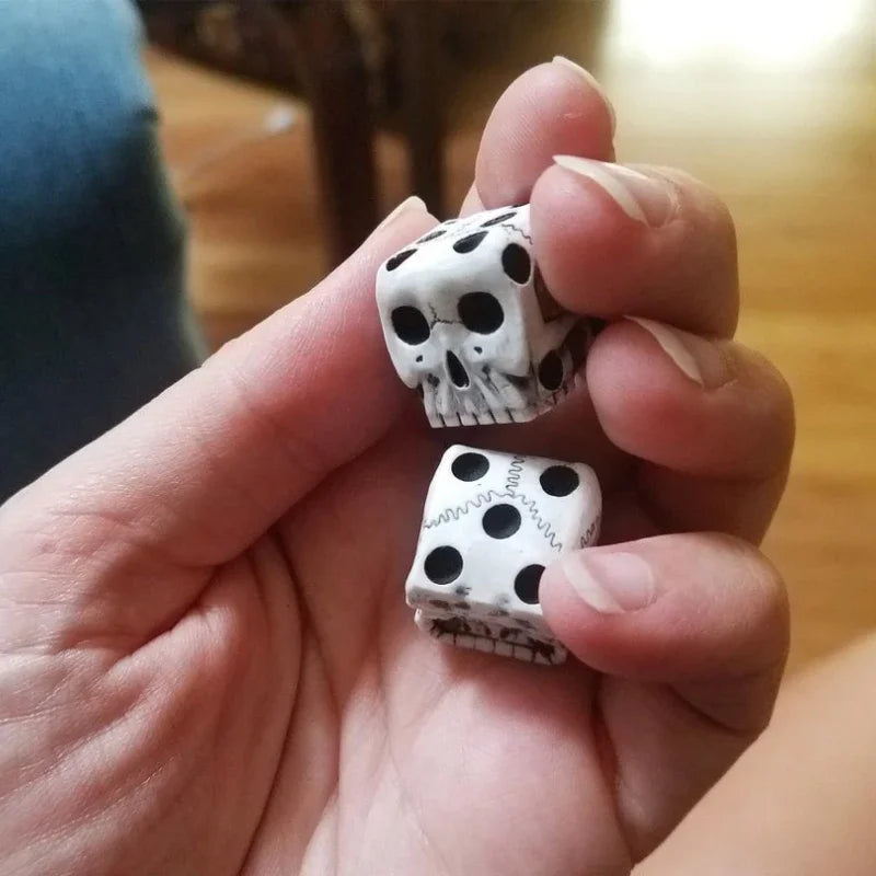 Gnarly Skull Dice