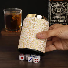 Load image into Gallery viewer, Dices Shake Container with 6 Dices Set Dices Cup Leathers Stable Sturdy Comfortable Hand Feeling Dices Shake Container