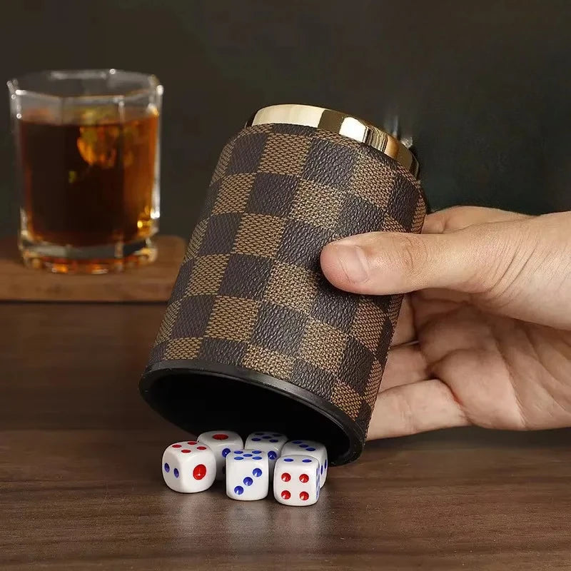 Dices Shake Container with 6 Dice